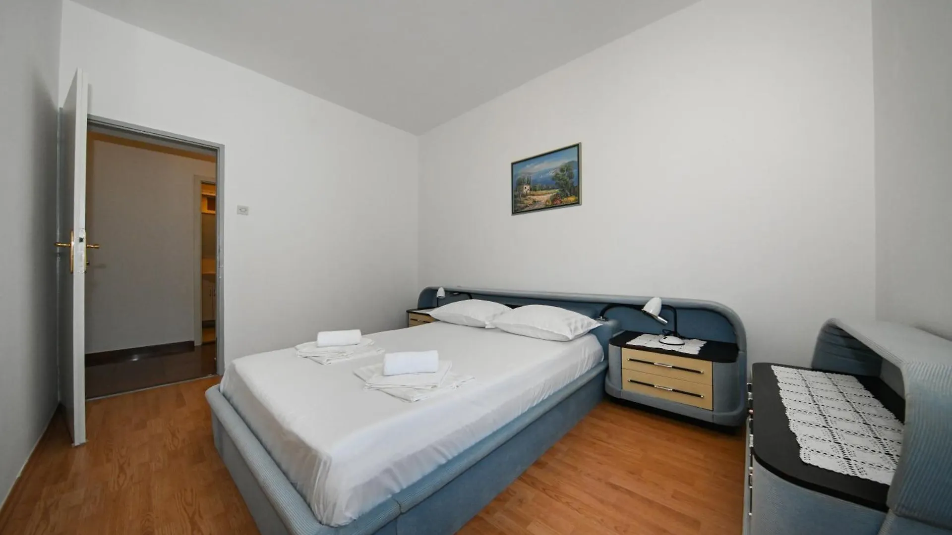 Light Apartment - With Air Conditioning Zadar
