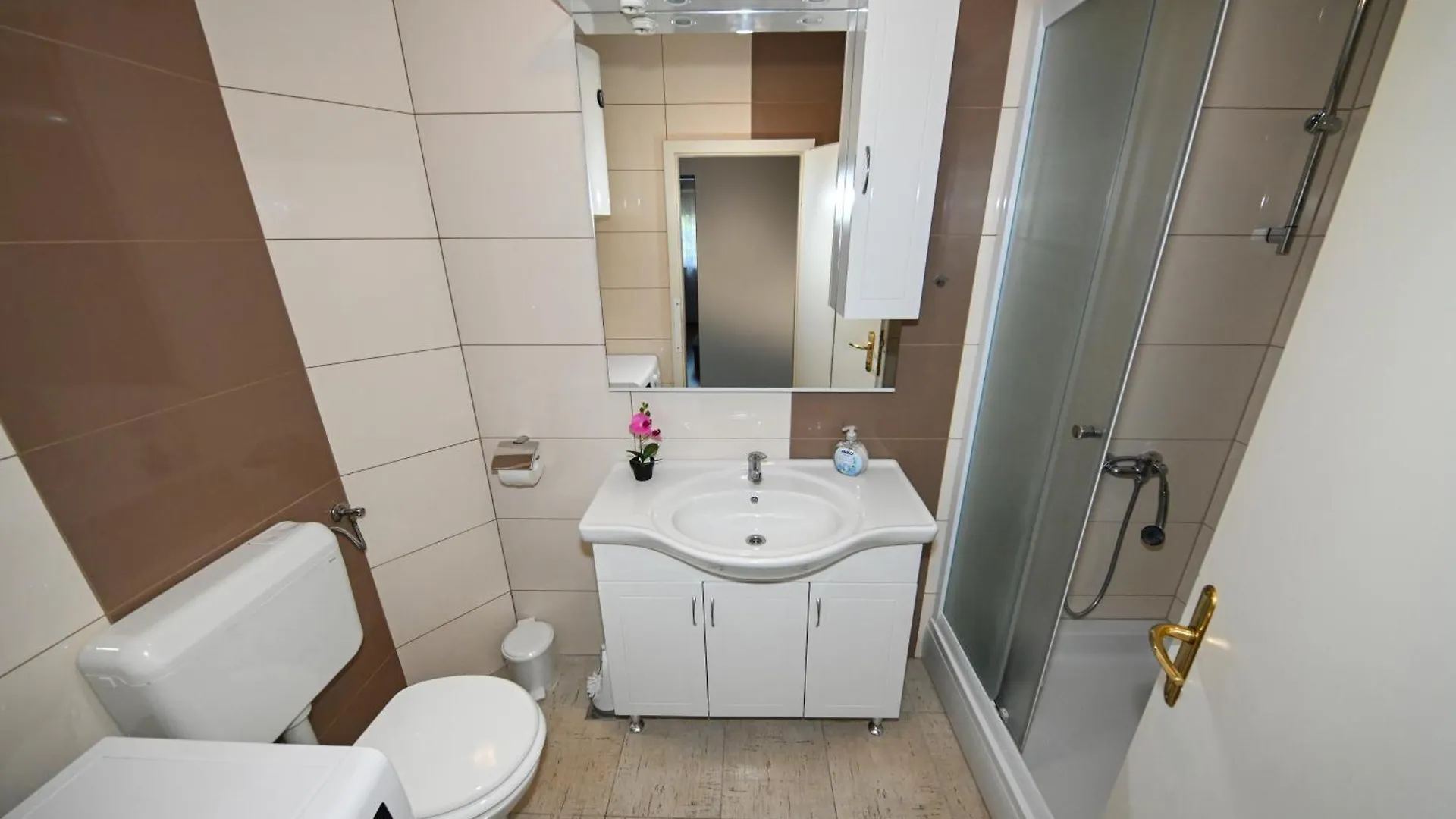 Light Apartment - With Air Conditioning Zadar 0*,