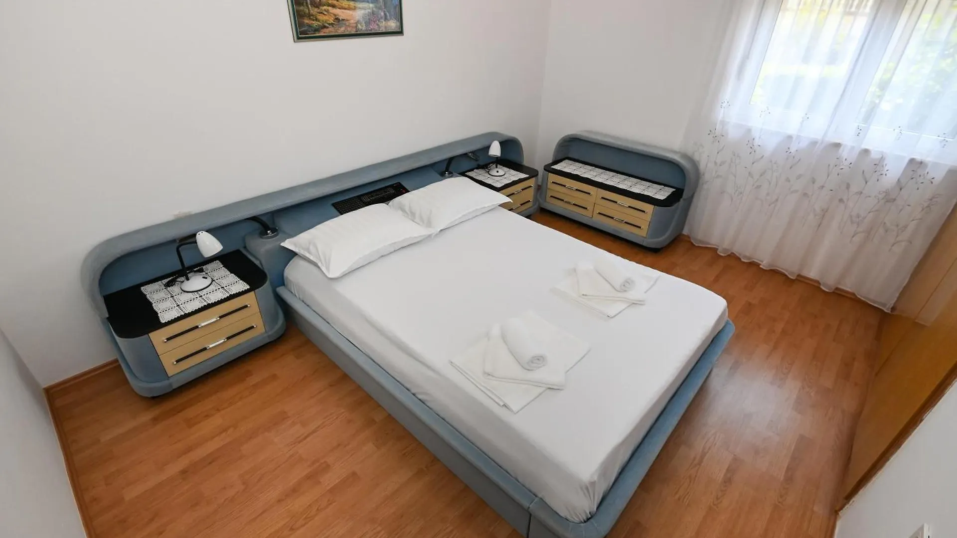 Light Apartment - With Air Conditioning Задар 0*,  Хорватия